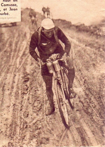 Jean Aerts attempting to deal with the deteriorating conditions on the Aubisque stage, TdF 1932.jpg